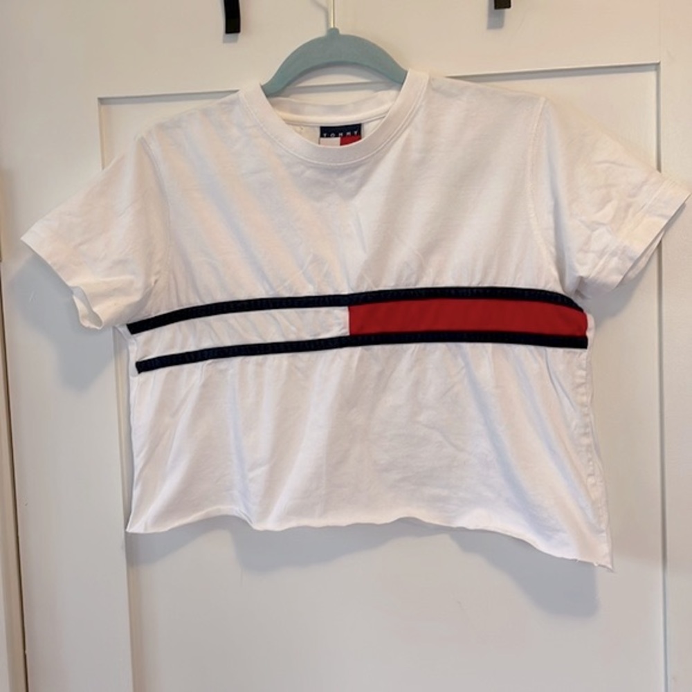 Tommy Hilfiger Cropped Tee